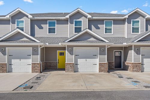 2 Praiseworthy Dr, Valparaiso, FL, 32580-1800 | Card Image