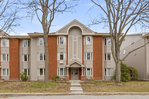 4-21 Rue De L'Épervier, Gatineau (Hull), QC, J9A2G7 | Card Image