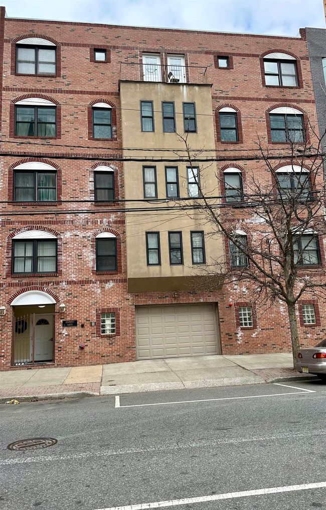 APT-7 - 218 Jackson St, Condo with 3 bedrooms, 2 bathrooms and null parking in Hoboken NJ | Image 19