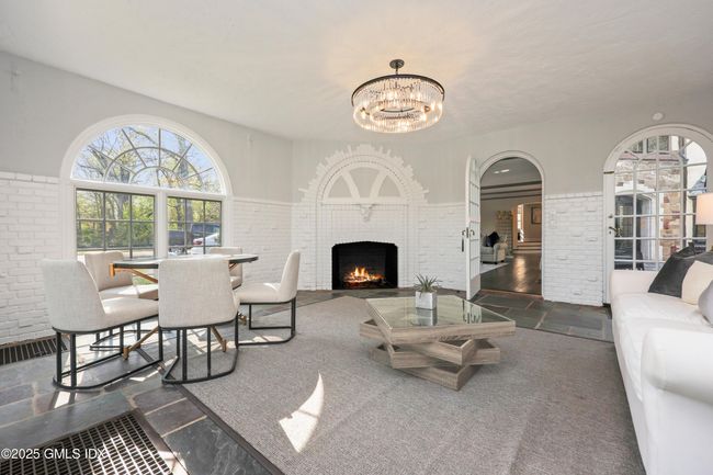 Solarium | Image 10