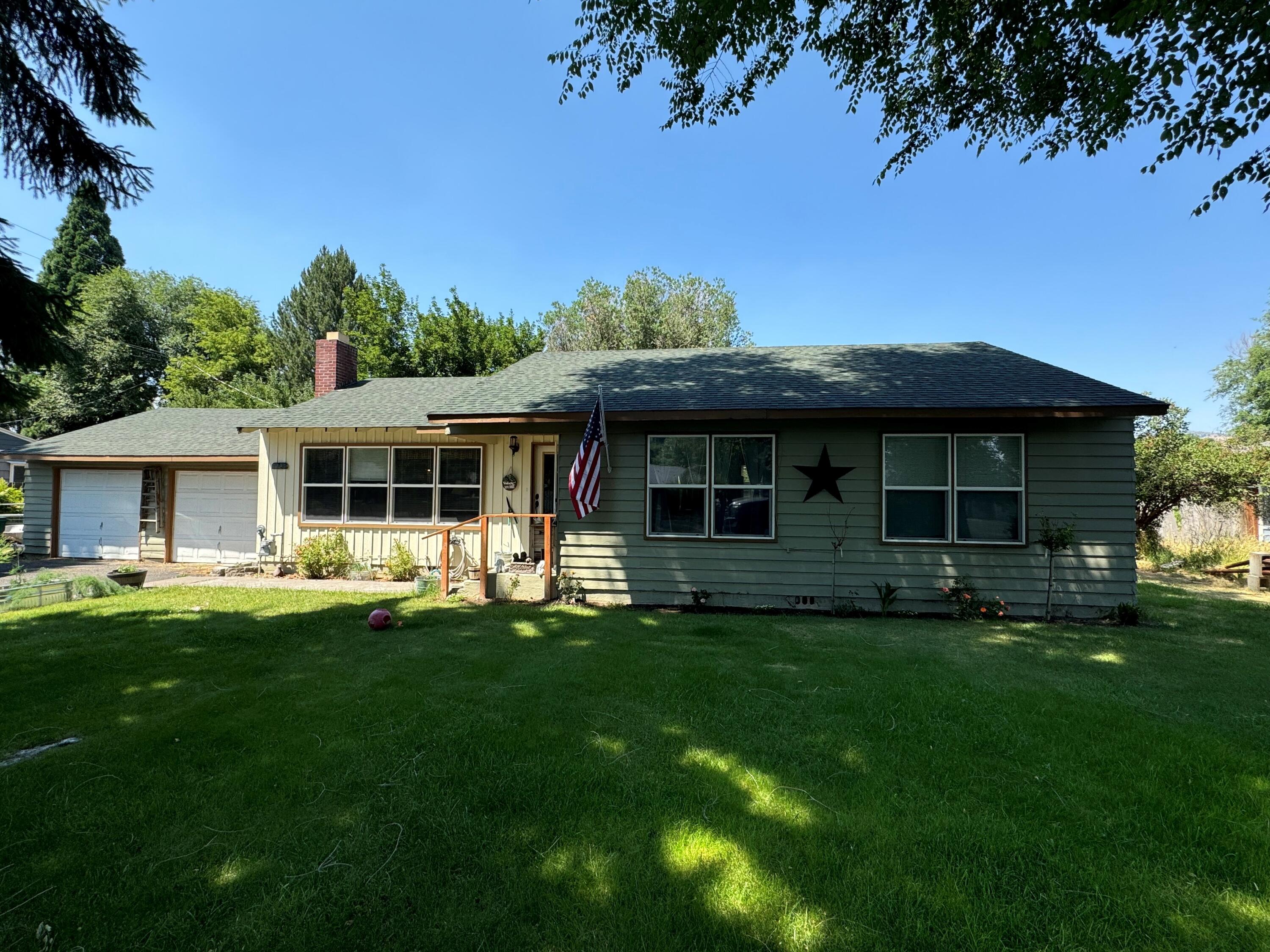 Laverne Ave, Klamath Falls, OR 97603