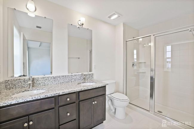 45 E Verbena Lane, House other with 3 bedrooms, 3 bathrooms and null parking in Old Bridge NJ | Image 23