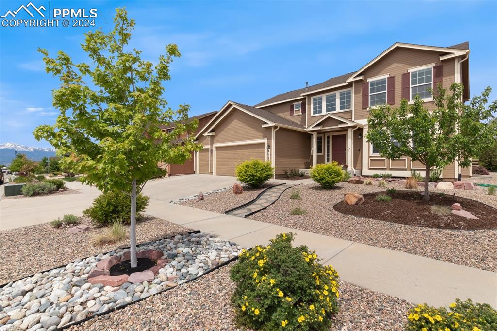 Wolf Village Dr, Colorado Springs, CO 80924