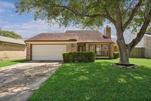 15714 Pipers View Dr, Webster, TX, 77598-2546 | Card Image