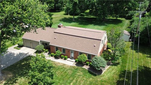2221 Fiesta Dr, Troy, OH, 45373-4407 | Card Image