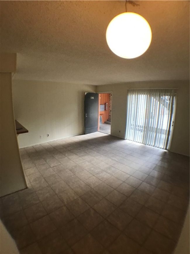APT-109 - 2612 Salado St, Condo with 1 bedrooms, 1 bathrooms and 1 parking in Austin TX | Image 4