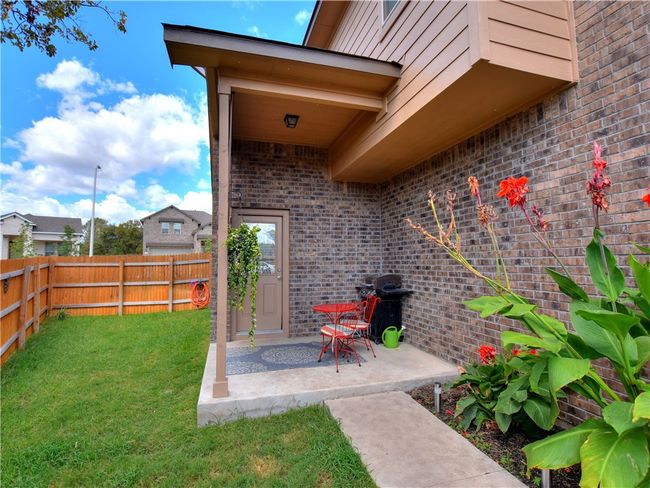 1452 Hamiltons Way, House other with 3 bedrooms, 3 bathrooms and 2 parking in Leander TX | Image 5