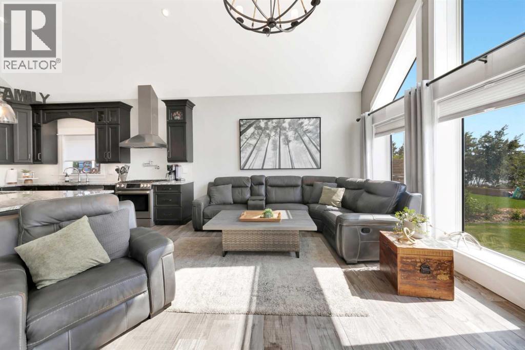 Residential in Sandy Beach 3