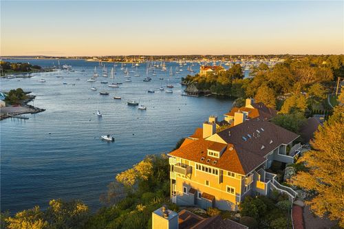 7-157 Harrison Ave, Newport, RI, 02840-3764 | Card Image