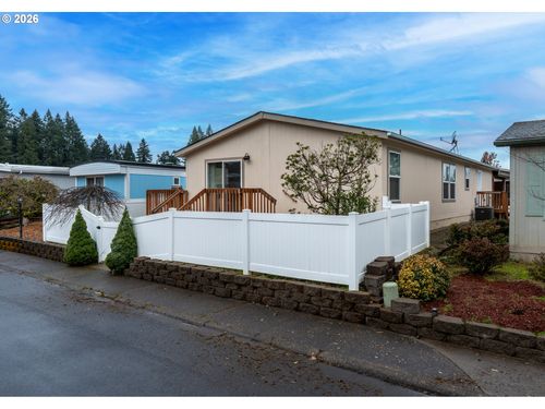 11520 Sw Royal Villa Dr, Tigard, OR, 97224-3408 | Card Image