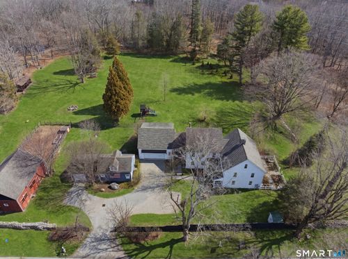 3808 Redding Rd, Fairfield, CT, 06824-1631 | Card Image