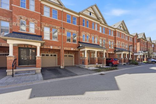7 City Park Cir, Vaughan, ON, L4L0H2 | Card Image
