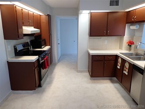 401-106 Lake Emerald Dr, Oakland Park, FL, 33309-6210 | Card Image
