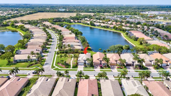8640 Via Avellino, House other with 3 bedrooms, 2 bathrooms and null parking in Lake Worth FL | Image 52