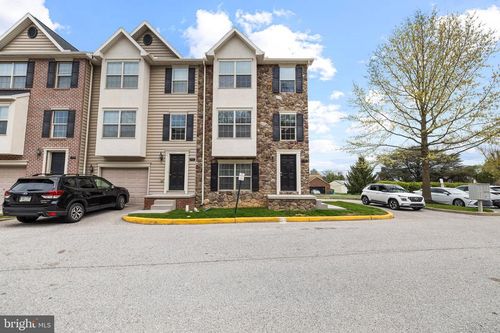 22 Shady Tree Ct, YORK, PA, 17402-4620 | Card Image