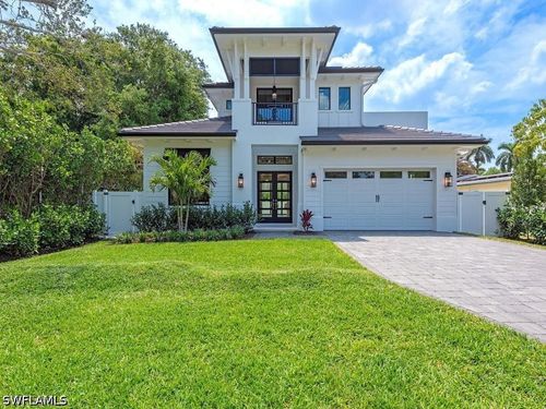 1102 9th Ave N, NAPLES, FL, 34102-5414 | Card Image