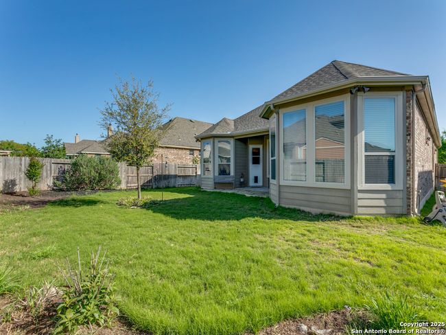 15729 La Subida Trl, House other with 3 bedrooms, 3 bathrooms and null parking in Helotes TX | Image 24