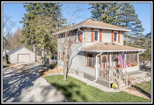 406 W Fulton Street, WAUPACA, WI, 54981 | Card Image