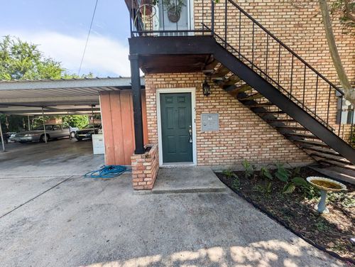 6165 Coolidge St, Groves, TX, 77619-4703 | Card Image