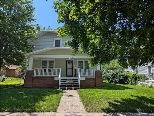 505 Shawnee St, Hiawatha, KS, 66434-2131 | Card Image