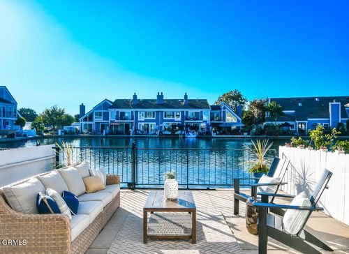 16113 Saint Croix Cir, Huntington Beach, CA, 92649-2049 | Card Image