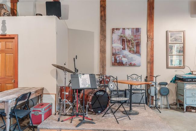 2300 East Wellington Rd, House other with 4 bedrooms, 5 bathrooms and 30 parking in Nanaimo BC | Image 23