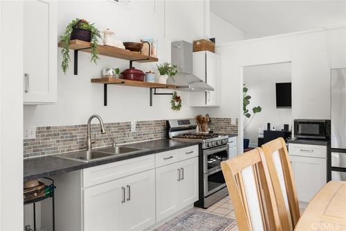 27121 Manzano, Mission Viejo, CA, 92692-3500 | Card Image