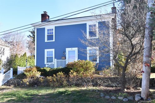 8 Washington Pl, Tarrytown, NY, 10591-5712 | Card Image