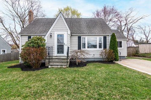 150 Lewiston St, Warwick, RI, 02889-6026 | Card Image