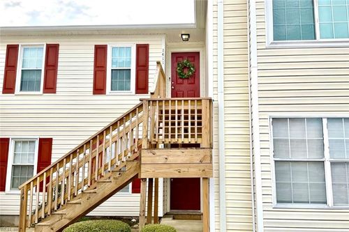 1411 Olivewood Ct, Virginia Beach, VA, 23464-6480 | Card Image