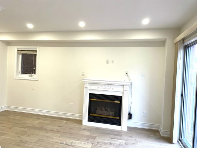 86 Greensboro Dr, House other with 5 bedrooms, 4 bathrooms and 3 parking in Markham ON | Image 11