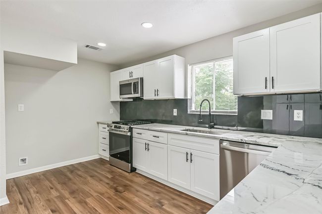 18330 Cape Bahamas Ln, House other with 4 bedrooms, 3 bathrooms and 2 parking in Houston TX | Image 15