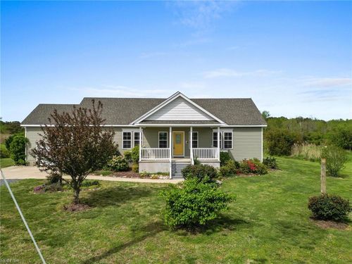 973 Waterlily Rd, Coinjock, NC, 27923-9736 | Card Image