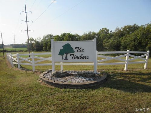 804 Timber Creek Ct, Hawk Point, MO, 63349-3217 | Card Image