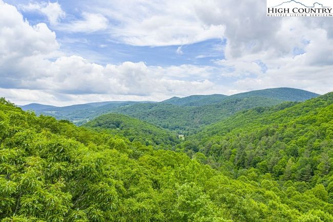 175 Roaring Fork Rd, House other with 3 bedrooms, 1 bathrooms and null parking in Todd NC | Image 44
