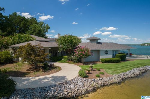 1020 Wake Robin, Eclectic, AL, 36024-9302 | Card Image