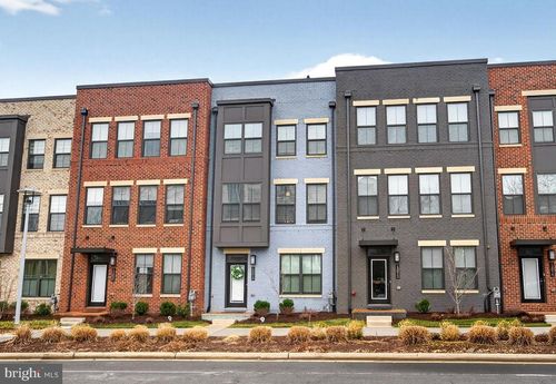 13010 Hattontown Sq, HERNDON, VA, 20171-2479 | Card Image