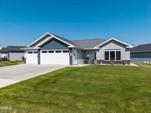 4813 Cornice Loop, Bismarck, ND, 58503-1584 | Card Image