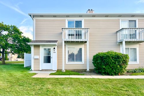 1594 Cornell Cir, Hoffman Estates, IL, 60169-1002 | Card Image