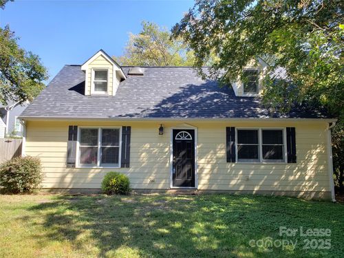 420 Beaty St, Davidson, NC, 28036-7203 | Card Image