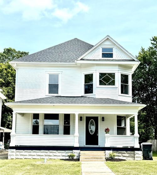 612 N Howard St, Union City, IN, 47390-1121 | Card Image