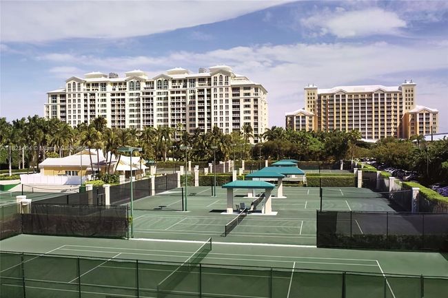 210 - 455 Grand Bay Dr, Condo with 0 bedrooms, 1 bathrooms and null parking in Key Biscayne FL | Image 4