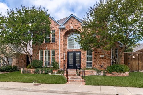 8607 Cherry Hill Dr, Dallas, TX, 75243-7027 | Card Image