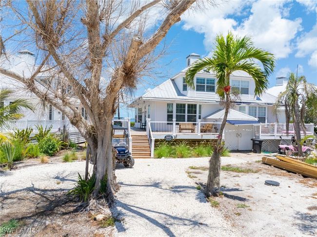 504 Useppa Island, House attached with 3 bedrooms, 2 bathrooms and null parking in Useppa Island FL | Image 8