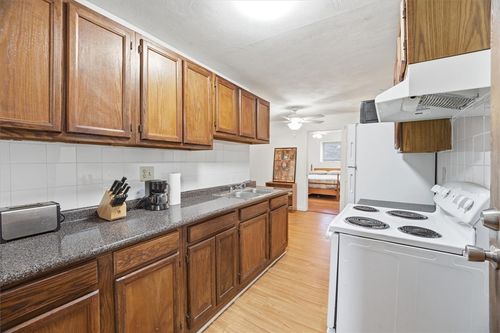 5-420 Woodward Rd, North Providence, RI, 02904-4700 | Card Image