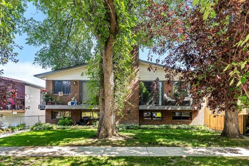 2630 25a Street Sw, Calgary, AB, T3E1Z4 | Card Image