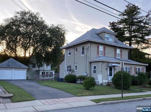 118 May St, Hawthorne, NJ, 07506-2625 | Card Image