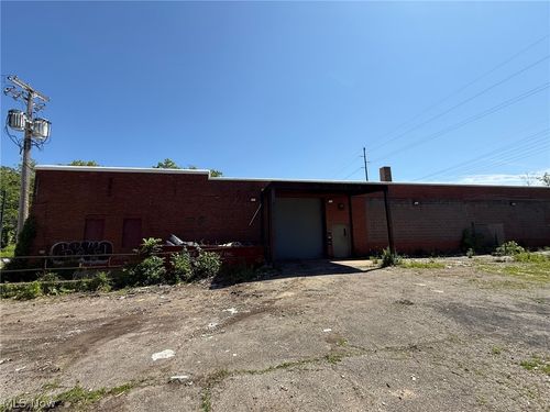 1-1766 E 133rd St, East Cleveland, OH, 44112-4805 | Card Image