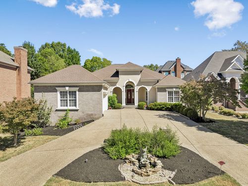 108 Doral Ln, Hendersonville, TN, 37075-2658 | Card Image