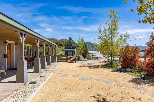 26501 Skyline Dr, House other with 3 bedrooms, 3 bathrooms and null parking in Tehachapi CA | Image 36